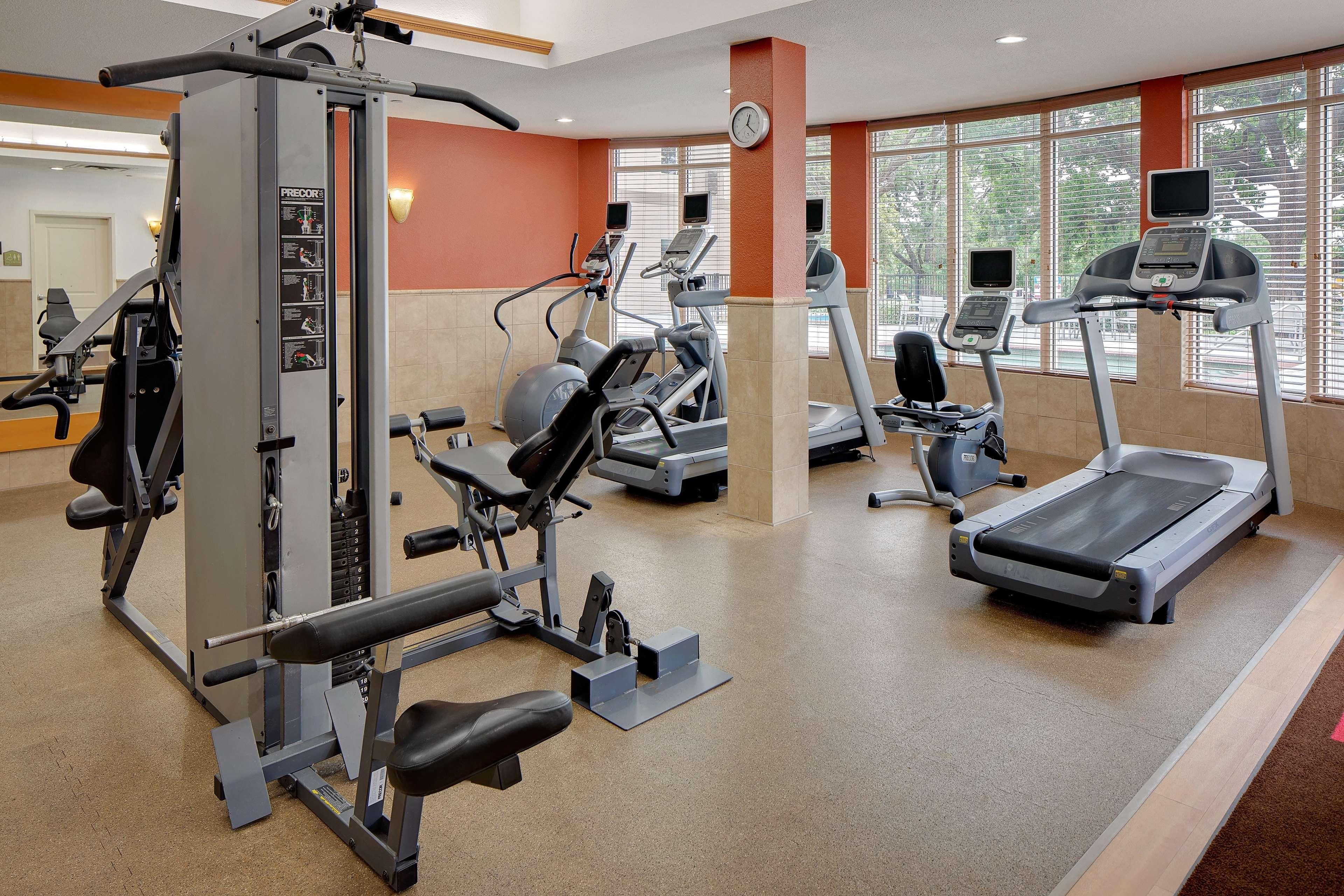 Hilton Garden Inn Dfw Airport South Irving Exteriör bild