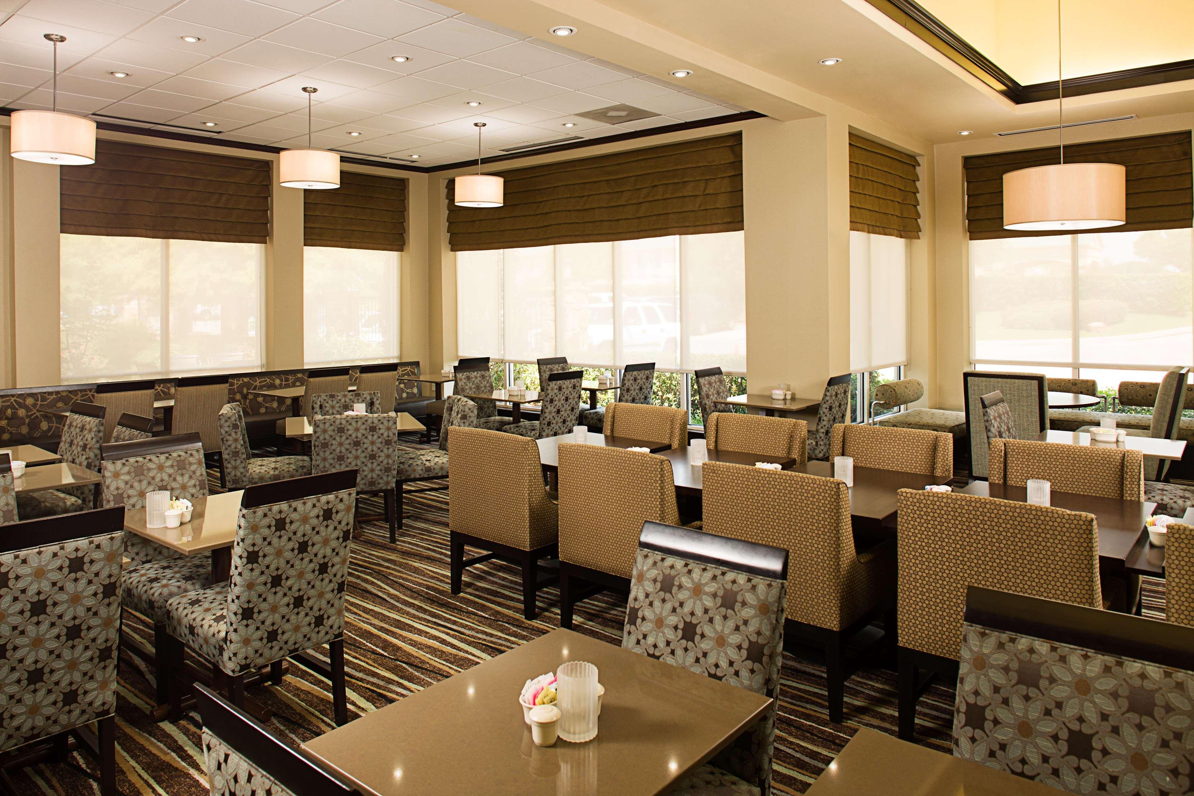 Hilton Garden Inn Dfw Airport South Irving Exteriör bild